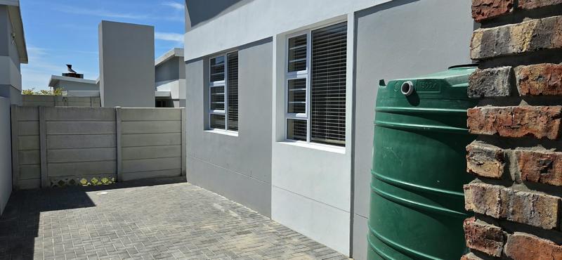 To Let 3 Bedroom Property for Rent in Salisbury Park Eastern Cape
